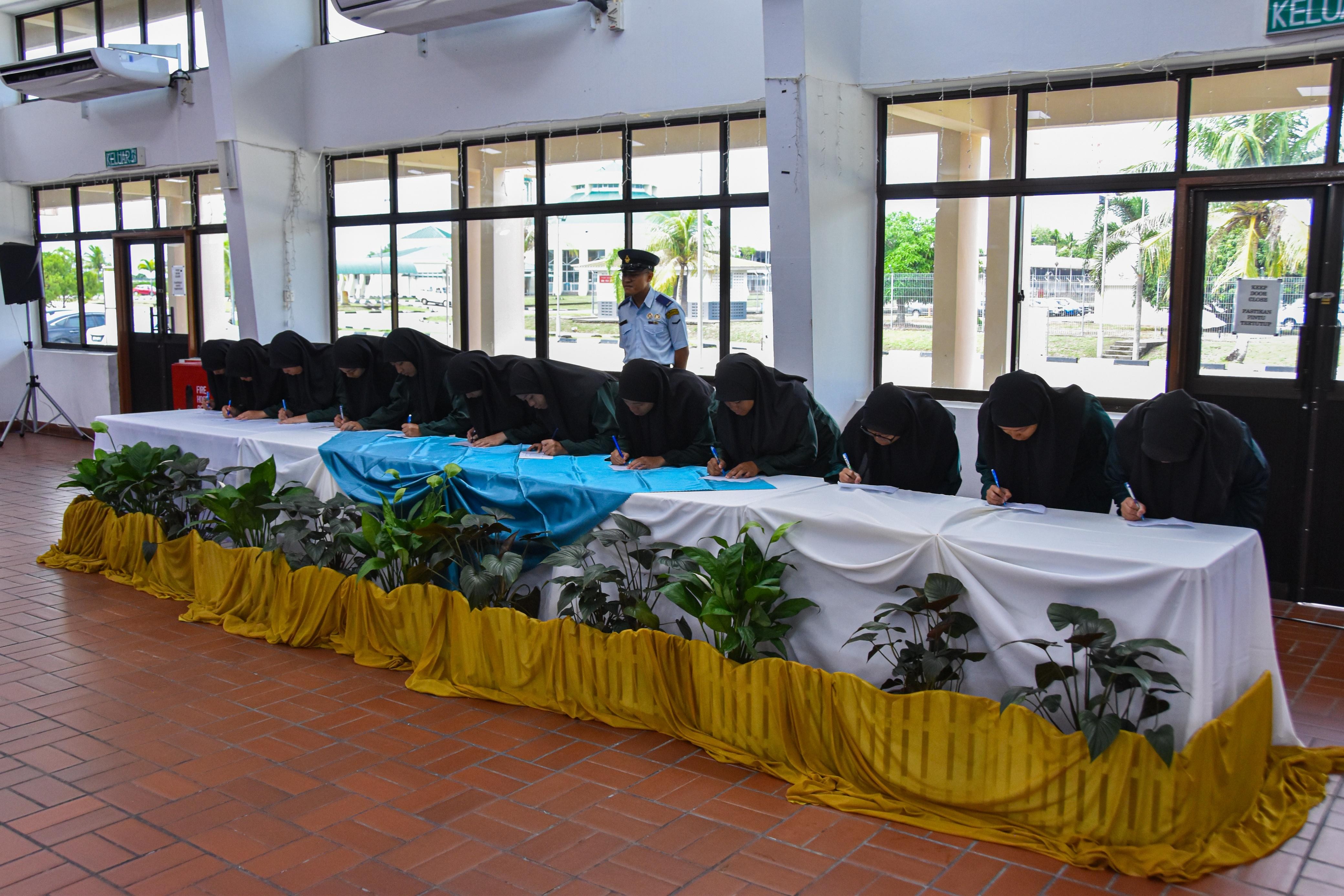 (BAF) 122 bagi Rekrut Lelaki Pengambilan ke-178 dan Rekrut Wanita Pengambilan ke-60  04.jpg