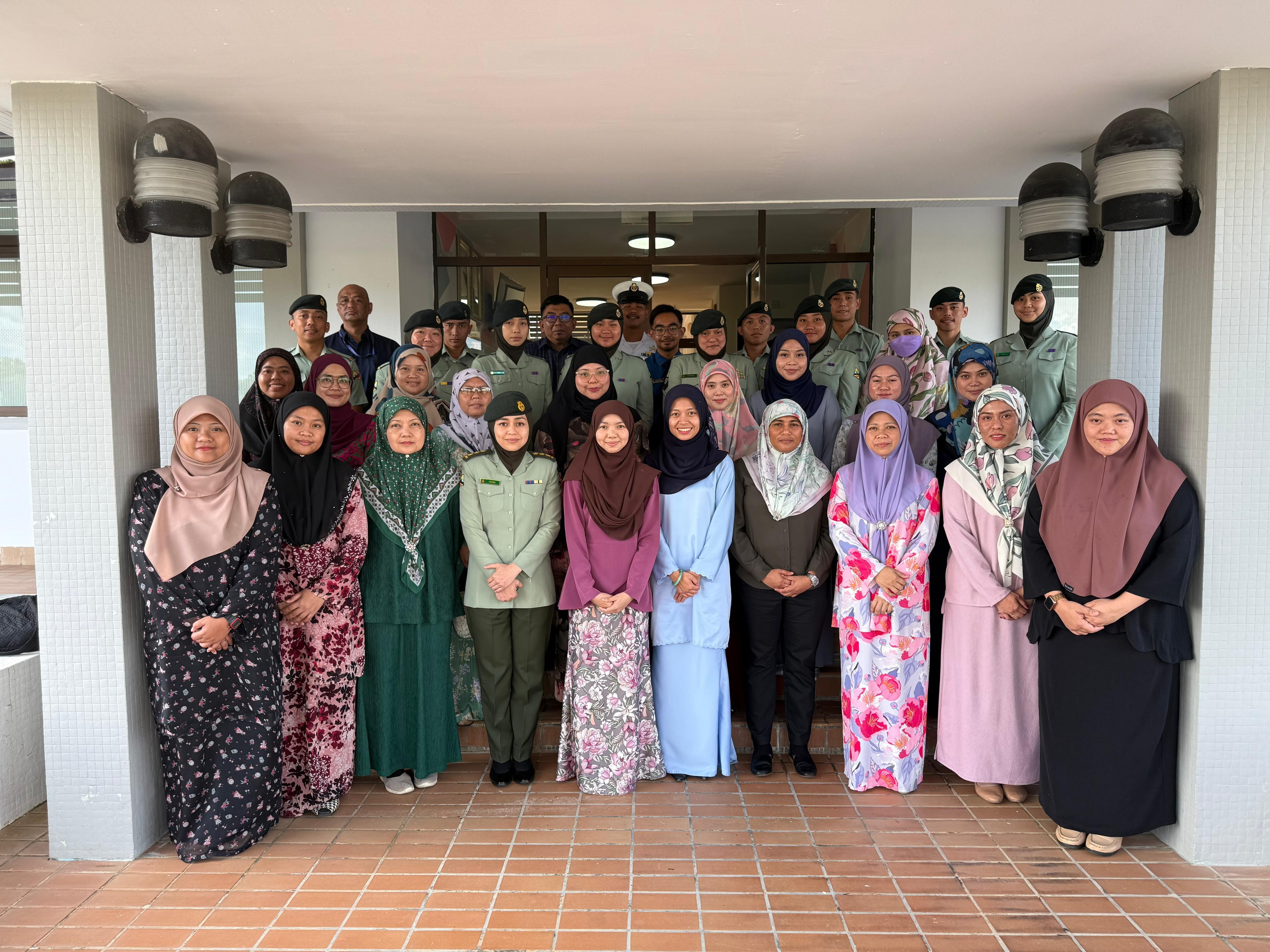 Bengkel Data Analytic (Microsoft Excel) Sesi 2025Bengkel Data Analytic (Microsoft Excel) Sesi 2025 01.jpg