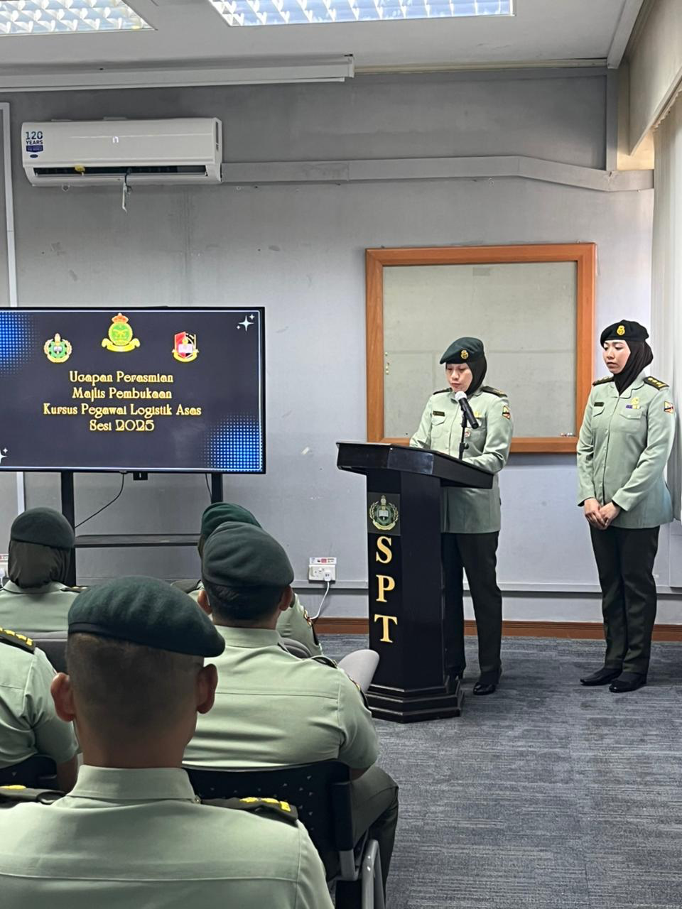 Majlis Pembukaan Kursus Pegawai Logistik Asas Sesi 2025 02.png