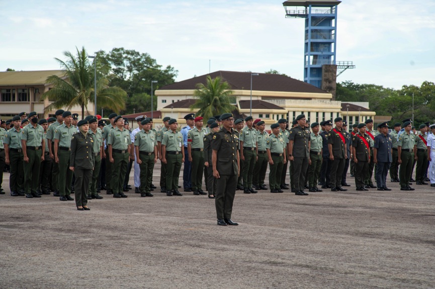 PERBARISAN YM KOMANDAN.jpg