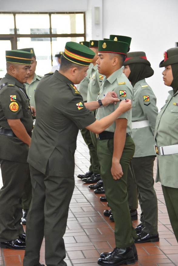 PROMOTION CEREMONY FOR JUNIOR NON COMMISSIONED OFFICERS OF TRAINING INSTITUTE ROYAL BRUNEI ARMED FORCES 11.png