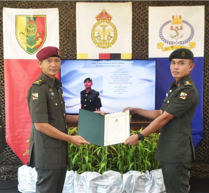 THE CLOSING CEREMONY AND CERTIFICATE PRESENTATION OF ADMINISTRATIVE OFFICER PREPARATORY COURSE SERIES 320254.png