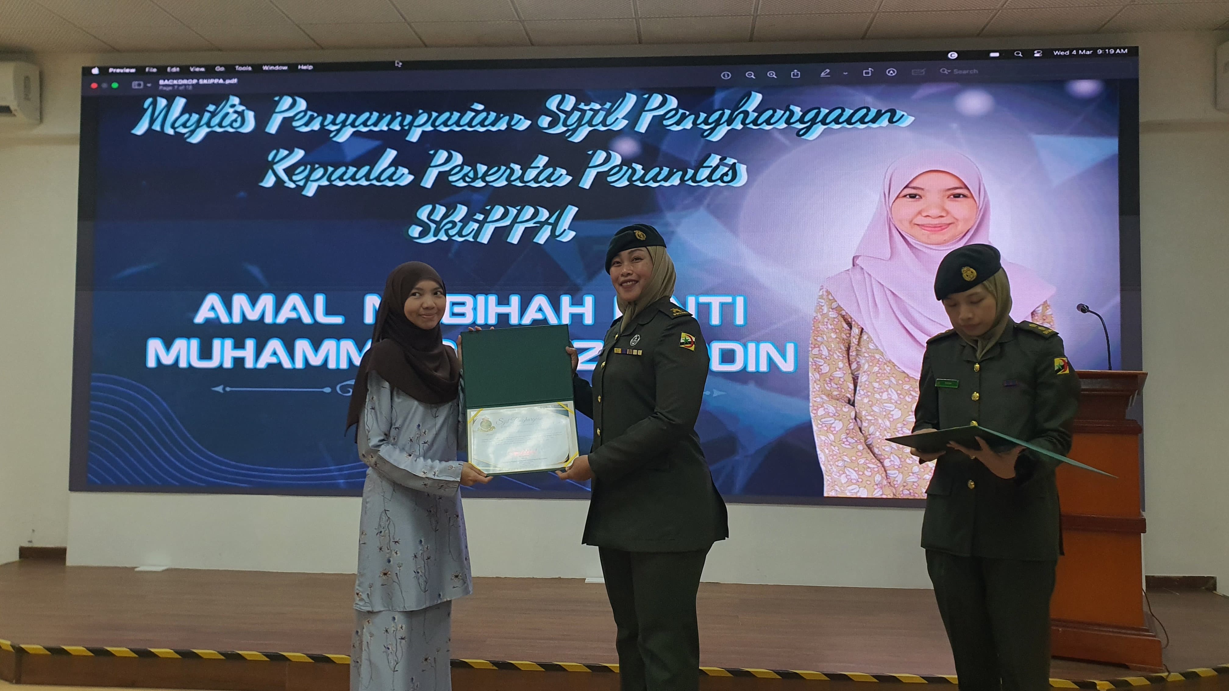 THE CLOSING CEREMONY AND CERTIFICATE PRESENTATION OF SKIPPA APPRENTICESHIP PROGRAMME AT EVOLUTION CENTRE, TRAINING INSTITUTE ROYAL BRUNEI ARMED FORCES-5.jpg