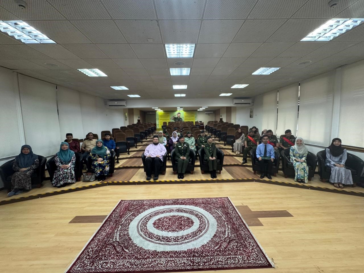 THE CLOSING CEREMONY AND CERTIFICATE PRESENTATION OF SKIPPA APPRENTICESHIP PROGRAMME AT EVOLUTION CENTRE, TRAINING INSTITUTE ROYAL BRUNEI ARMED FORCES.jpg