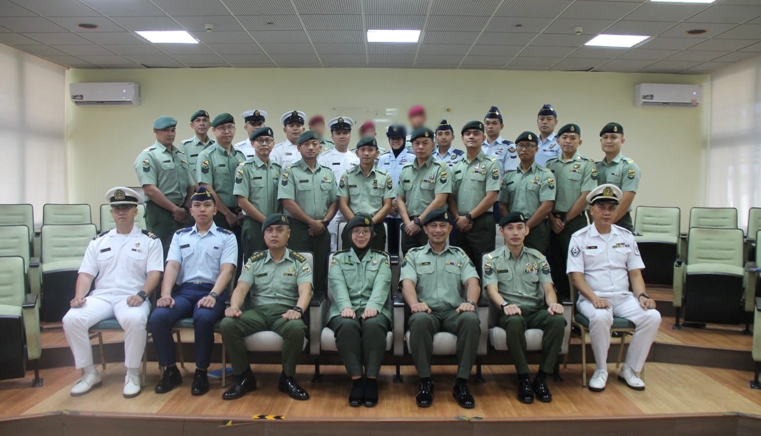 THE OPENING CEREMONY OF METHOD OF INSTRUCTION COURSE SERIAL 0120261.jpg