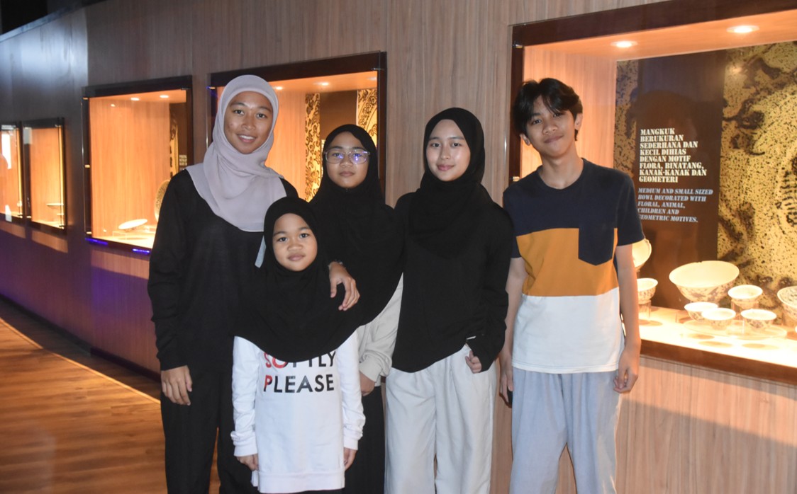 TRAINING INSTITUTE ROYAL BRUNEI ARMED FORCES HELD SCHOOL HOLIDAY ACTIVITIES FOR CHILDREN OF TI RBAF PERSONNEL AND FAMILIES 07.jpg