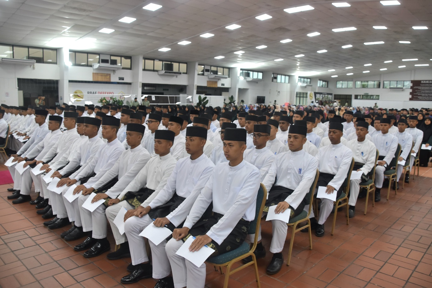 BAF 122 SIGNING CEREMONY FOR MALE RECRUITS INTAKE 175 AND FEMALE RECRUITS INTAKE 593.png